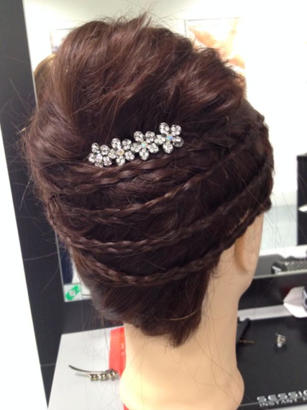 Hair Up Course - Image 5